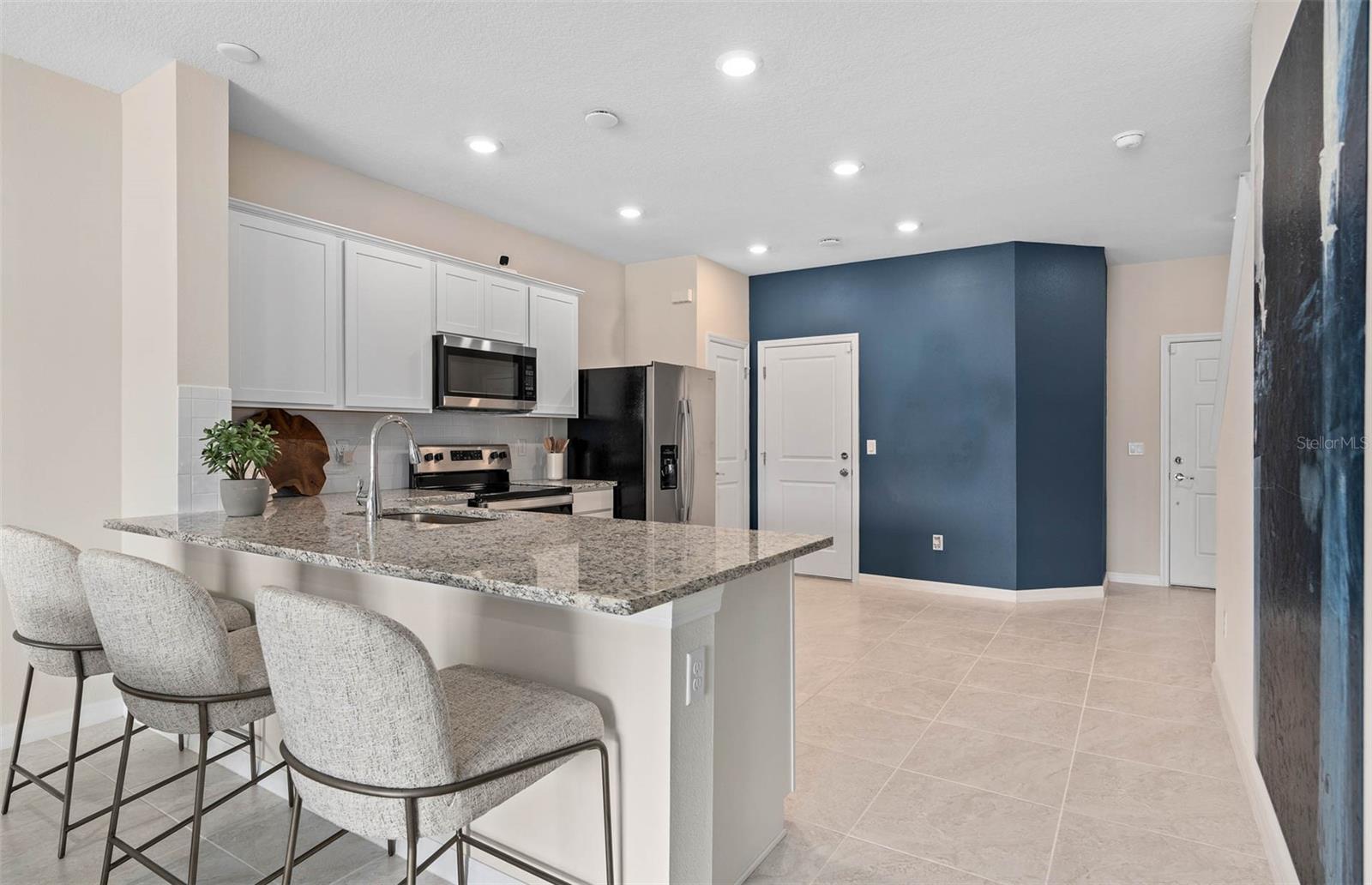 CYPRESS CAY - Residential
