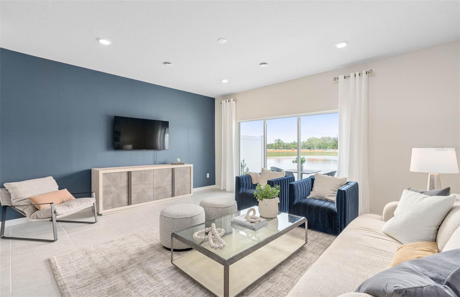 CYPRESS CAY - Residential