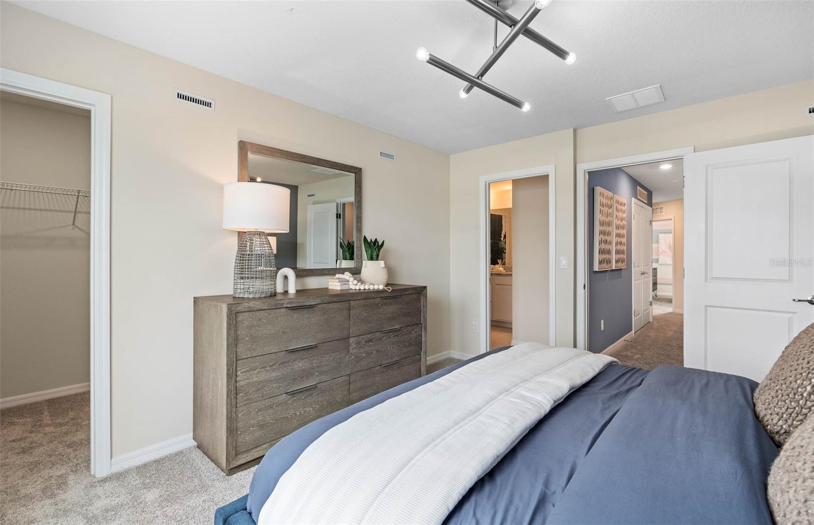CYPRESS CAY - Residential