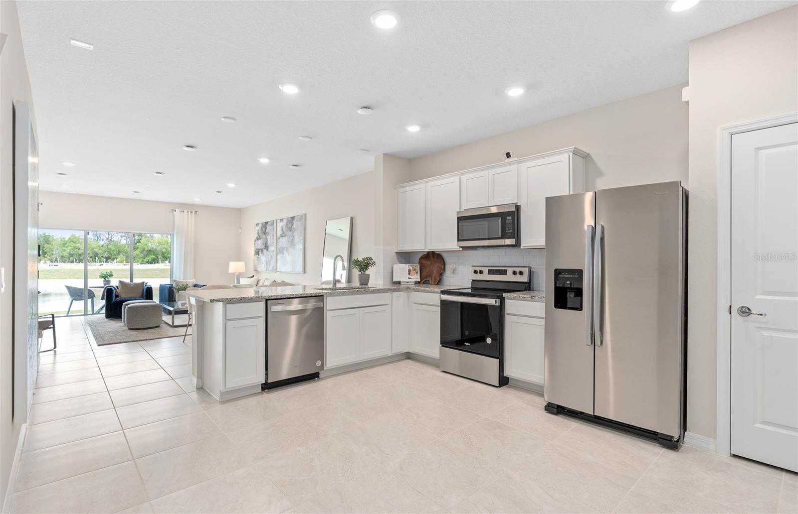 CYPRESS CAY - Residential