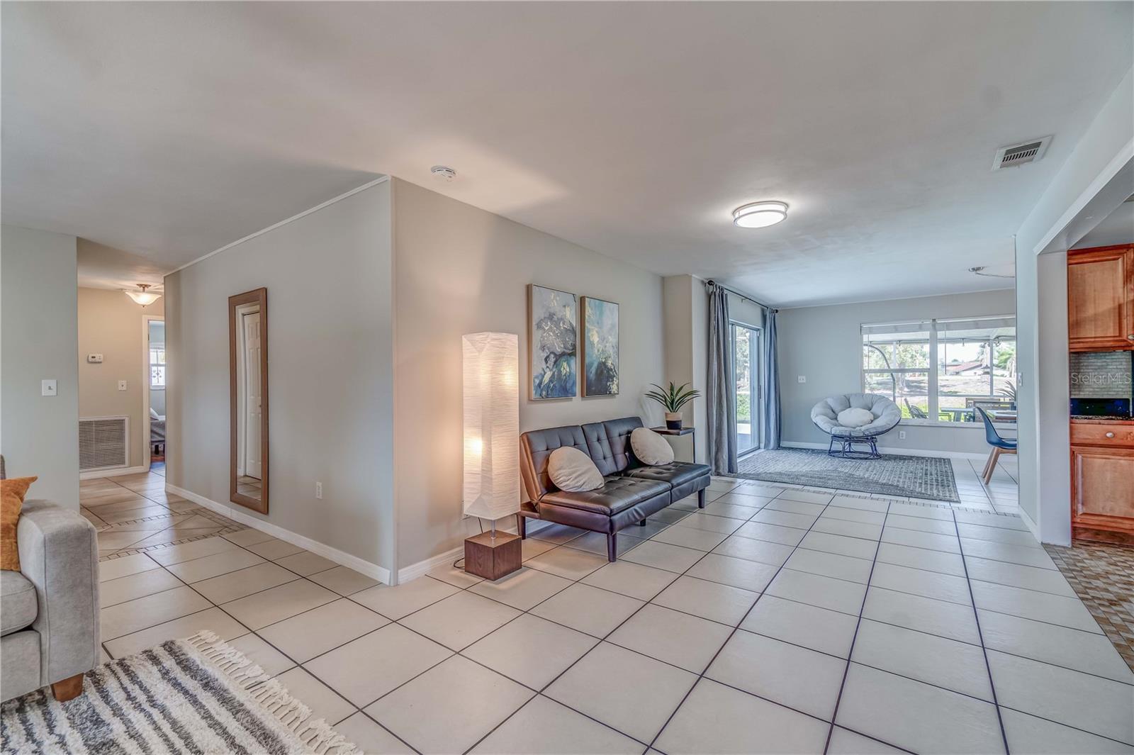 ROTONDA WEST OAKLAND HILLS - Residential Lease