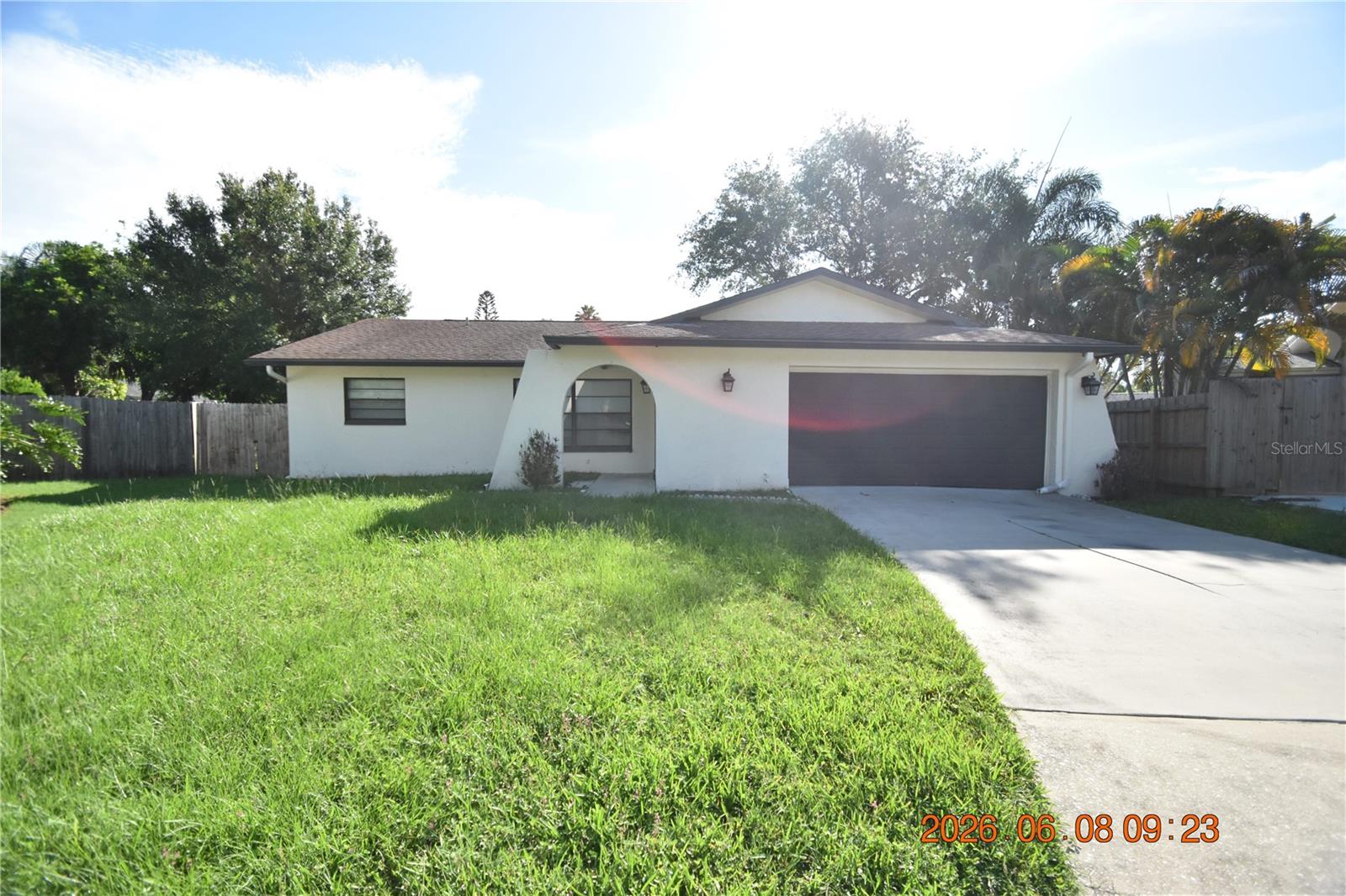 GOLDEN ACRES ESTATES - Residential Lease