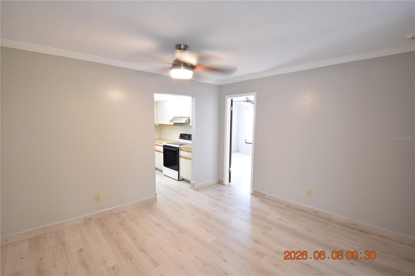 GOLDEN ACRES ESTATES - Residential Lease