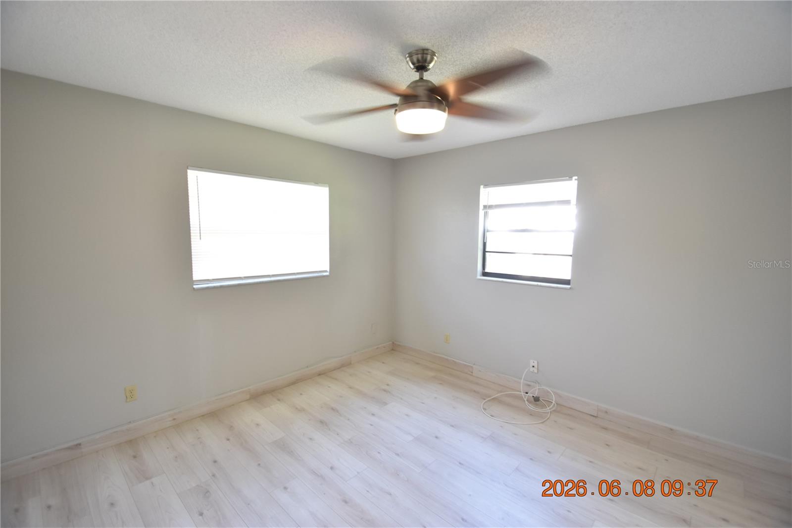 GOLDEN ACRES ESTATES - Residential Lease