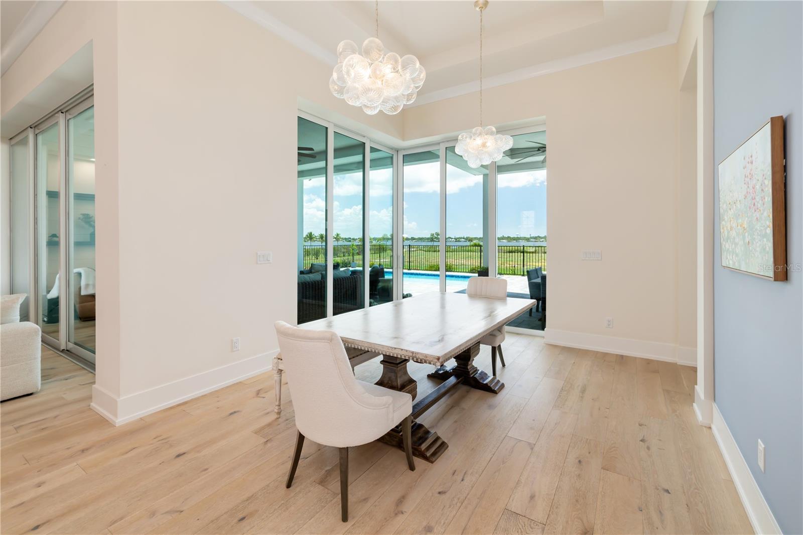 SANCTUARY COVE - Residential