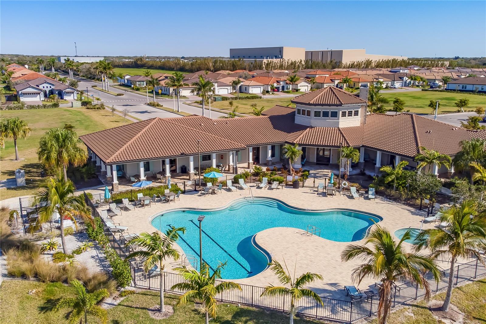 SANCTUARY COVE - Residential