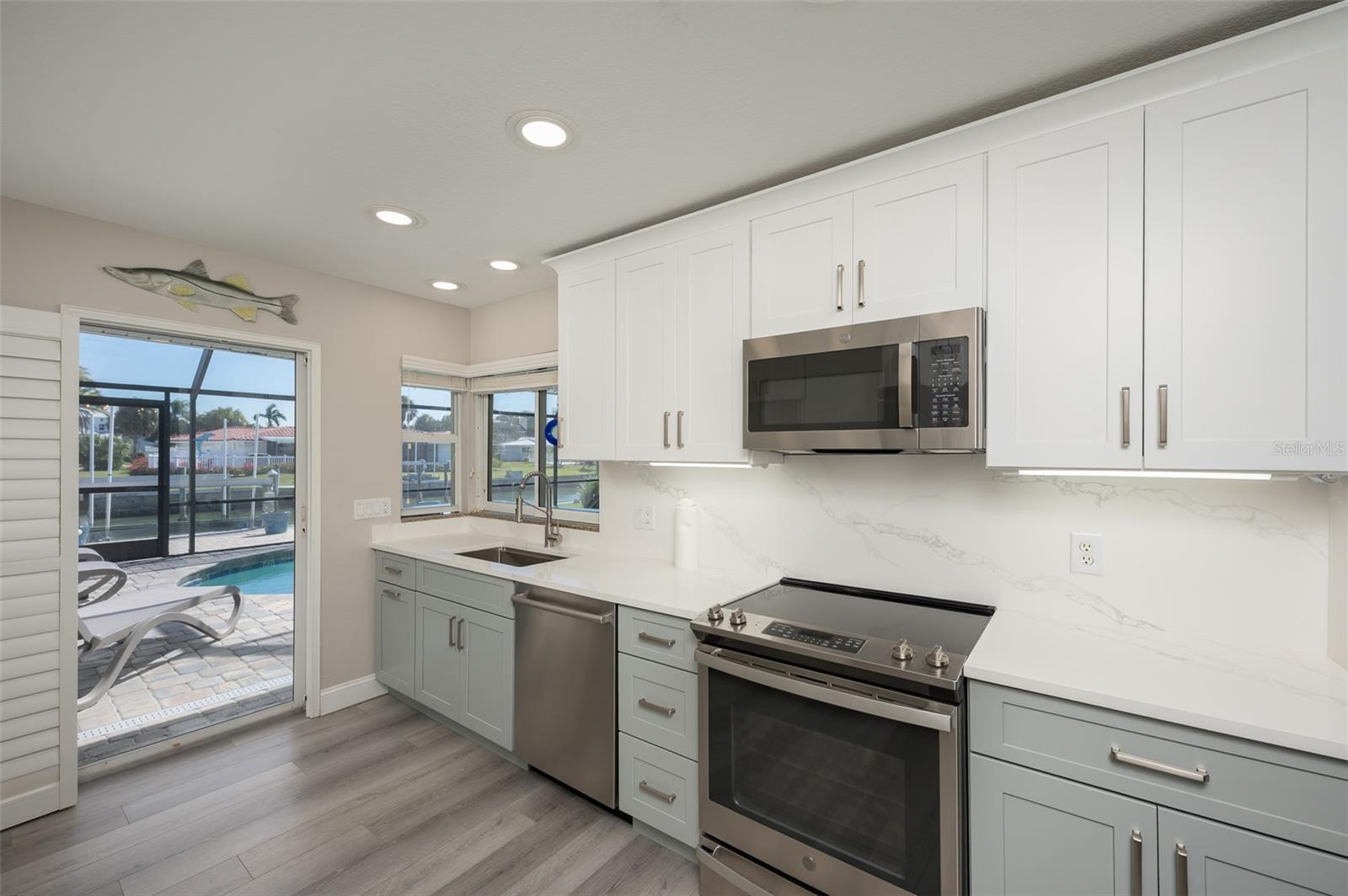 COUNTRY CLUB SHORES SEC 1 - Residential