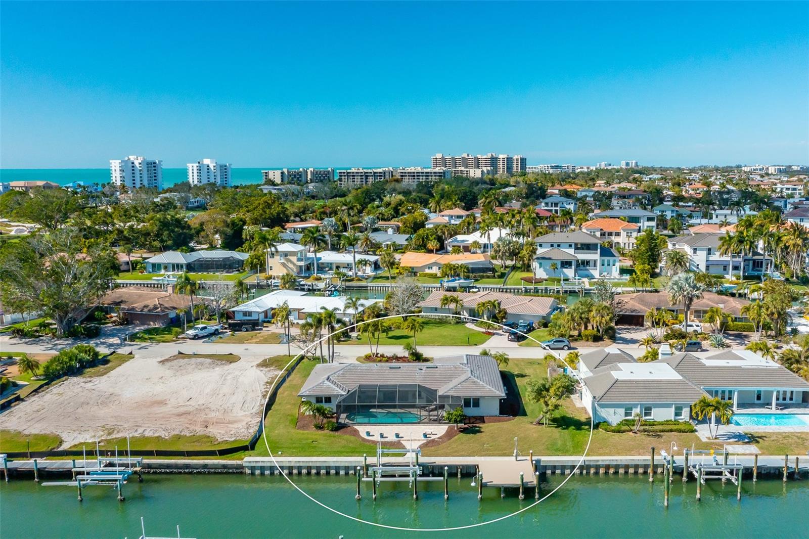 COUNTRY CLUB SHORES SEC 1 - Residential