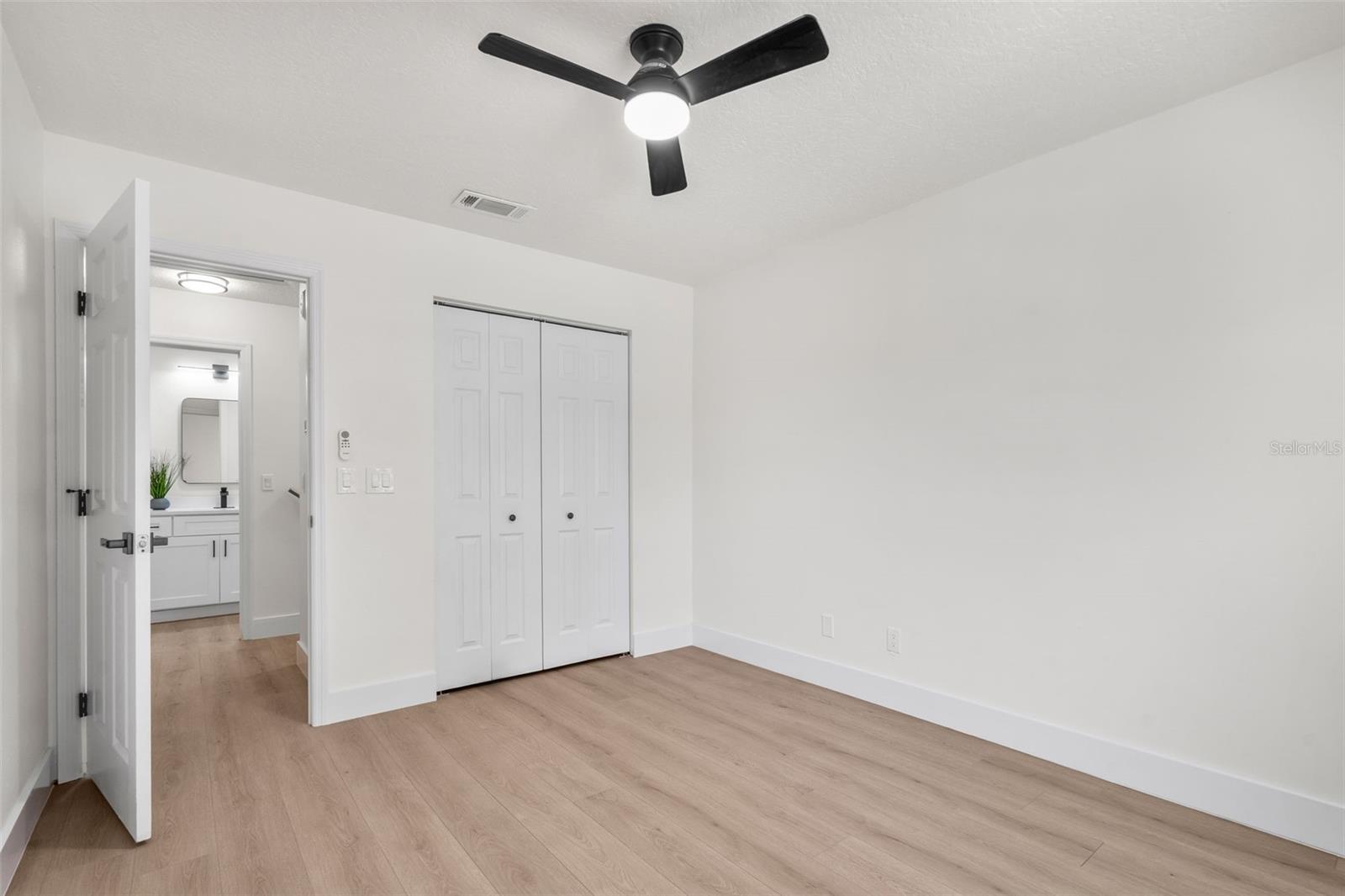 LAKEWOOD COUNTRY CLUB ESTATES SEC 1 - Residential