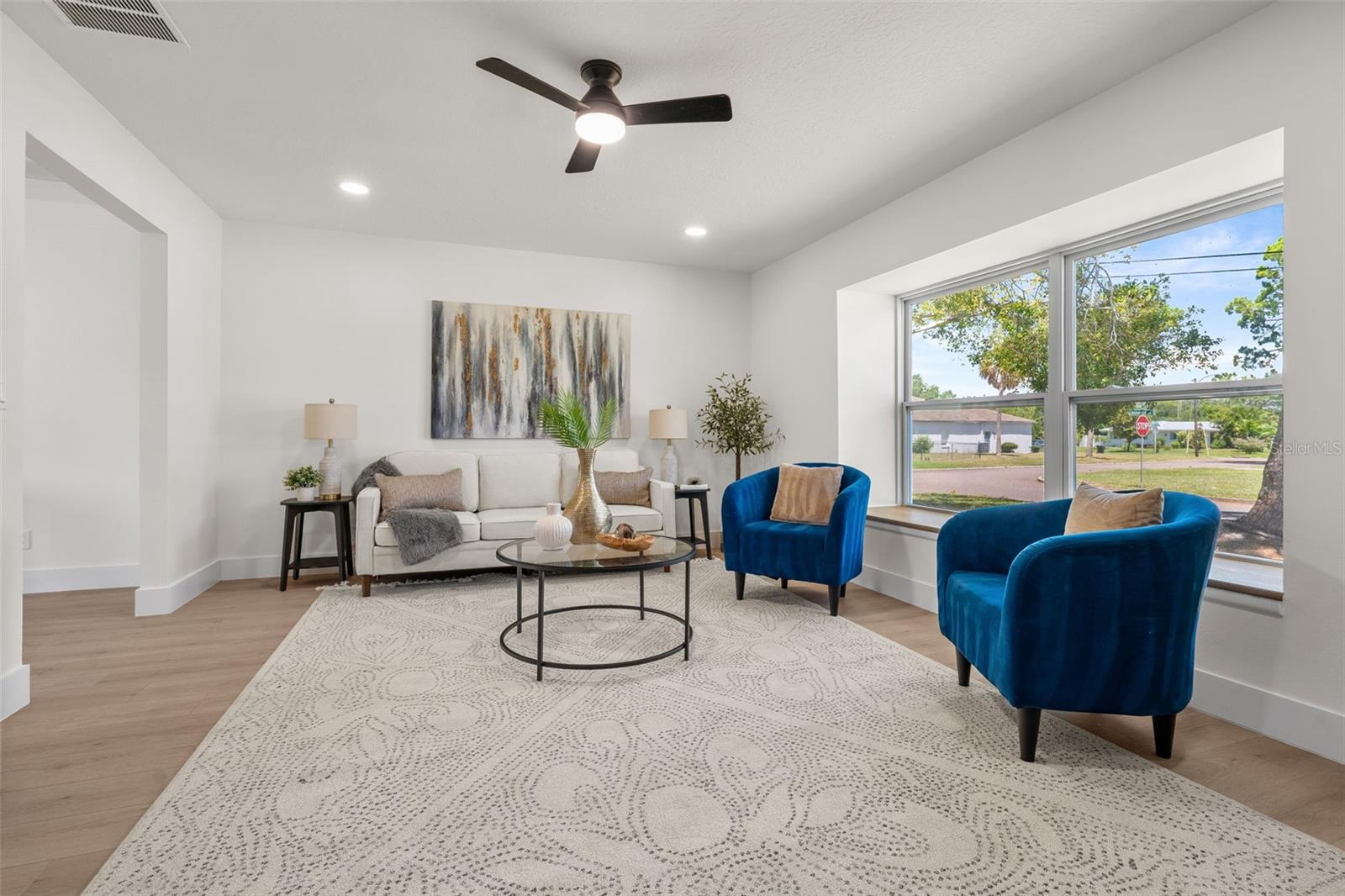 LAKEWOOD COUNTRY CLUB ESTATES SEC 1 - Residential