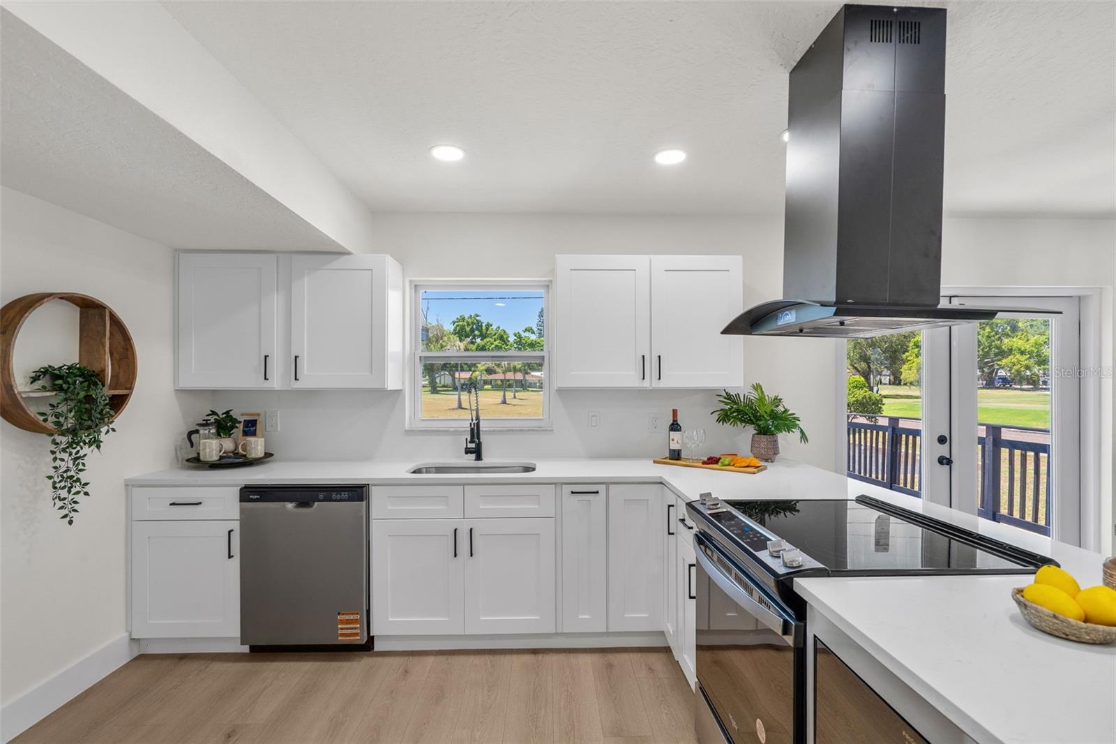 LAKEWOOD COUNTRY CLUB ESTATES SEC 1 - Residential