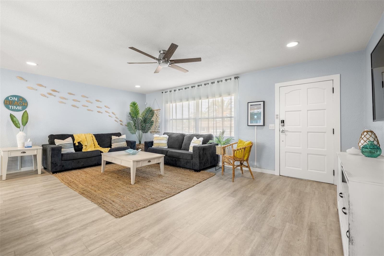 SUNNY PARK GROVES - Residential