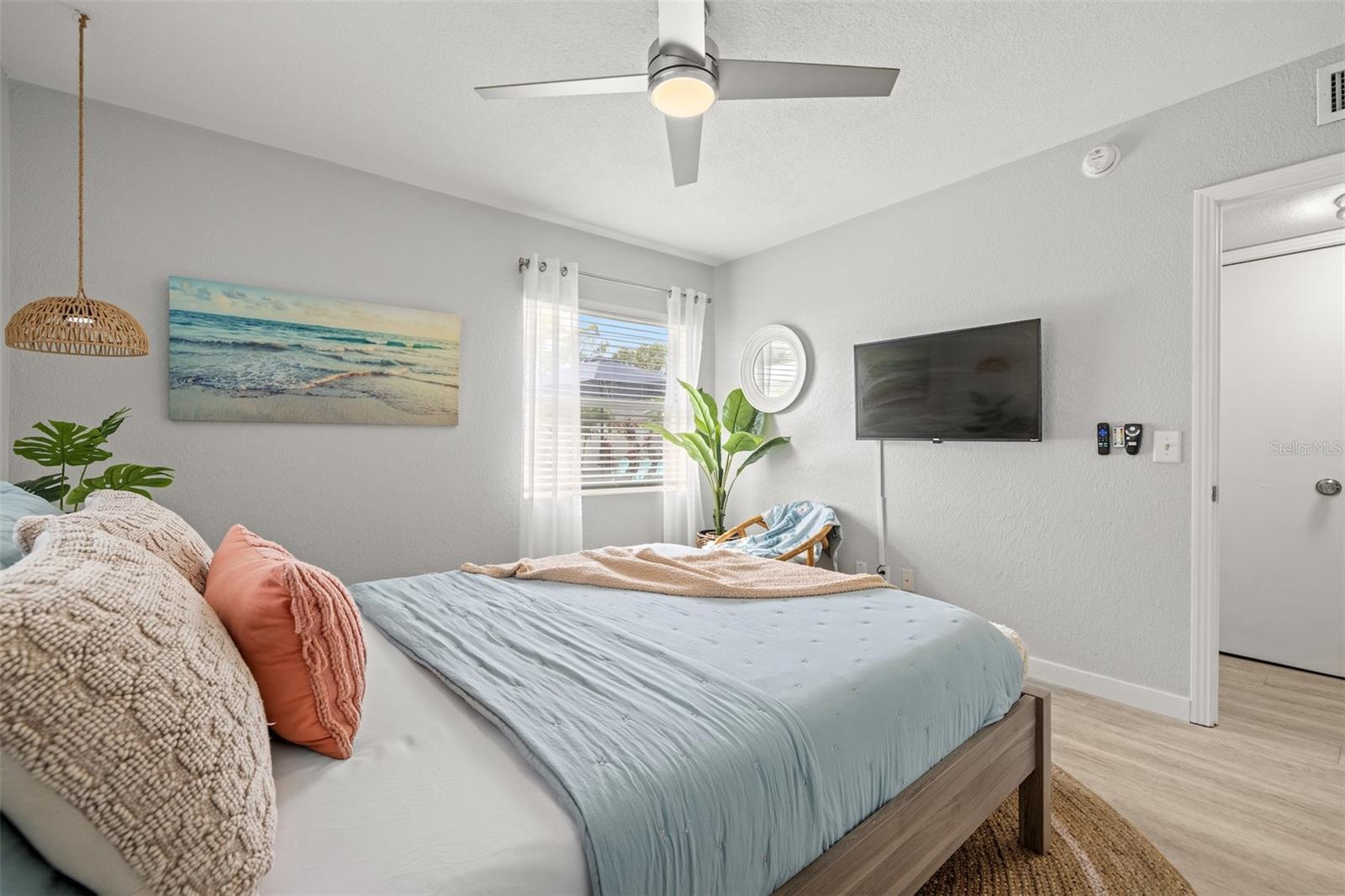 SUNNY PARK GROVES - Residential