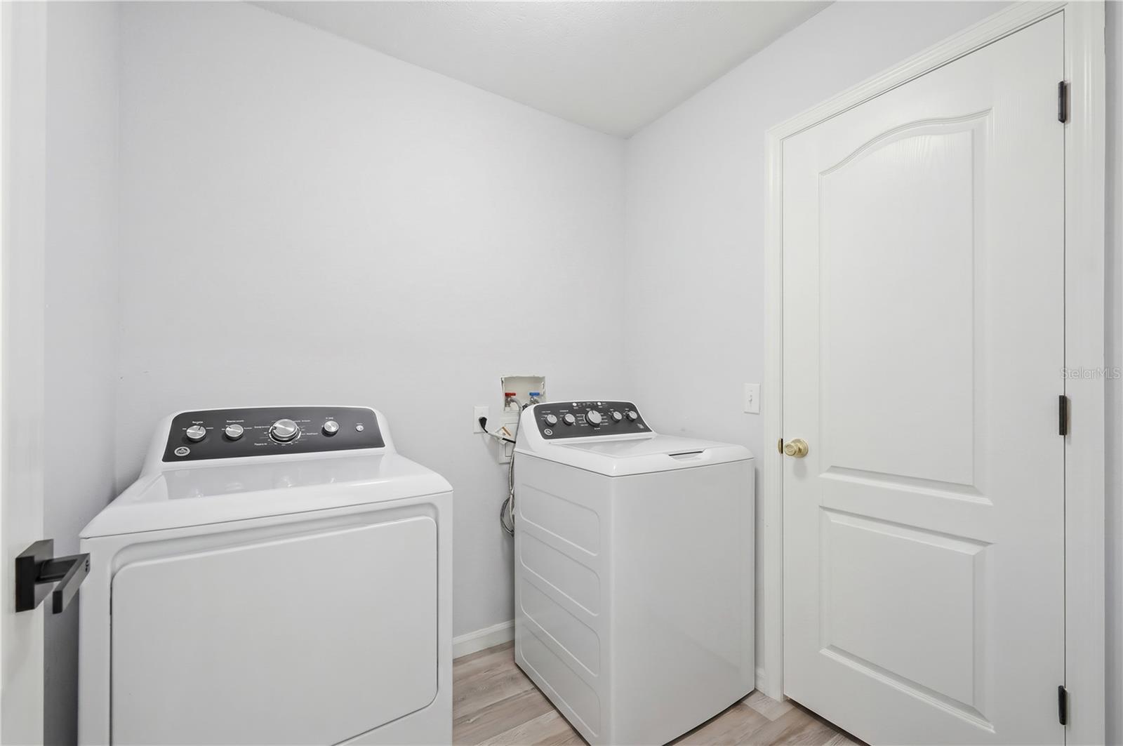 BUCKEYE POINTE - Residential