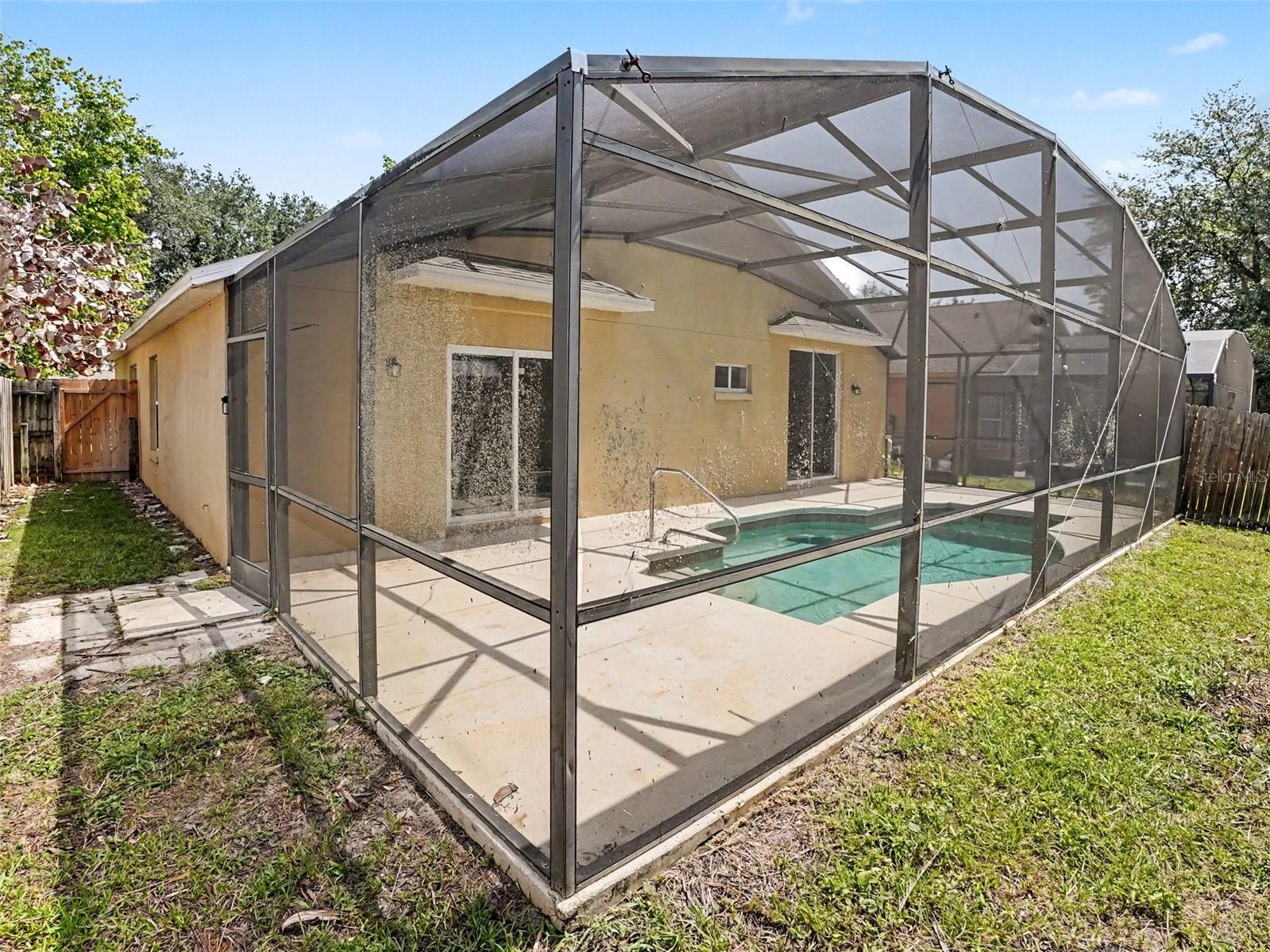 PINES WEKIVA PH 02 SEC 03 - Residential