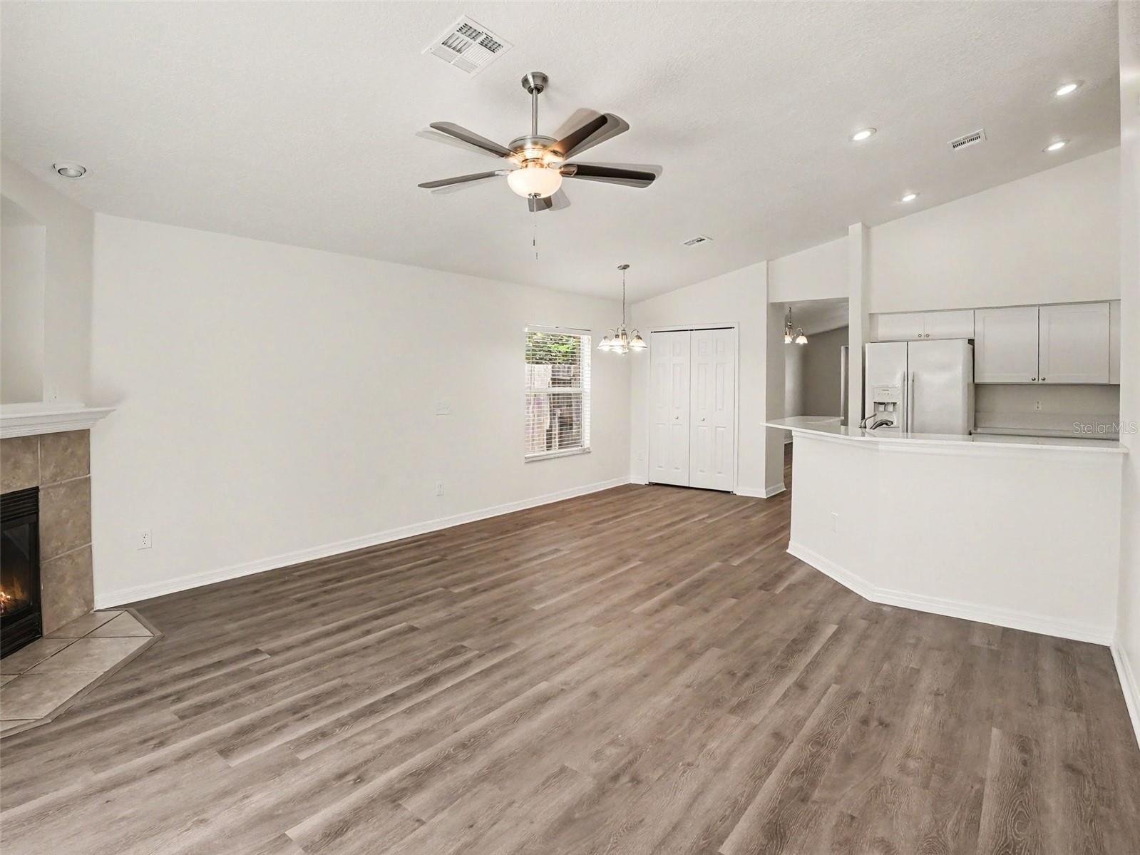 PINES WEKIVA PH 02 SEC 03 - Residential