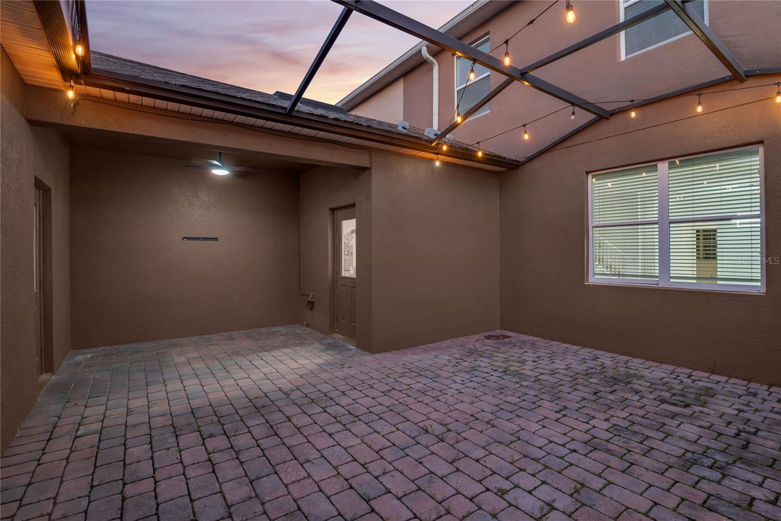 SIGNATURE LAKES PH 02 A B H I J - Residential Lease