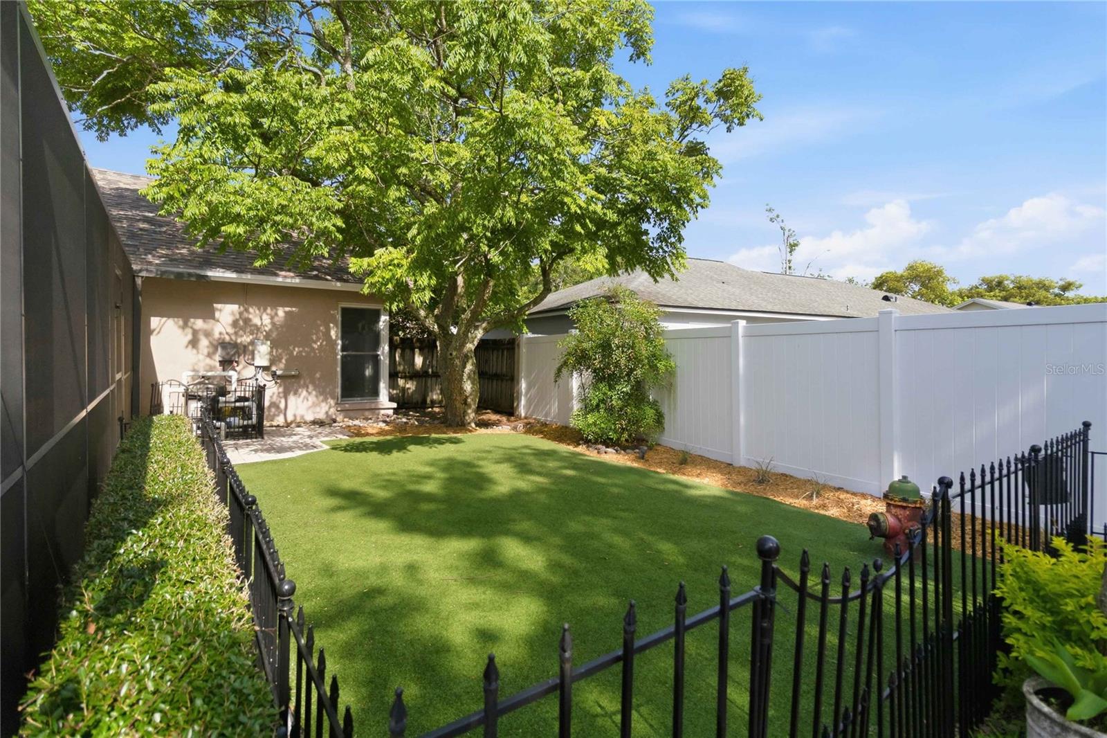 FOXMOOR UNIT 3 - Residential