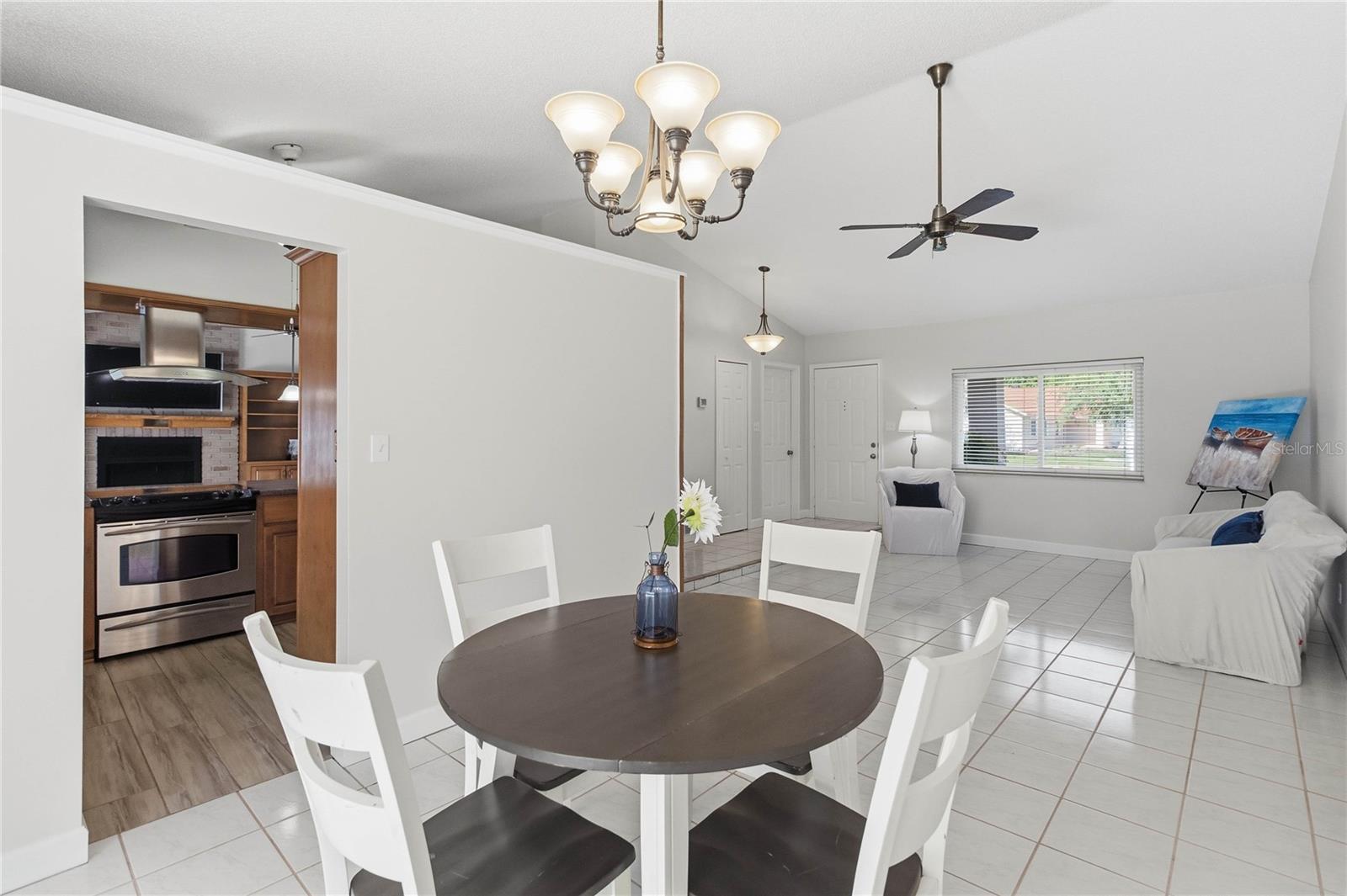 FOXMOOR UNIT 3 - Residential