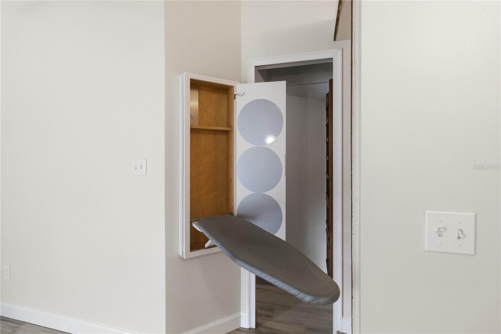 FOXMOOR UNIT 3 - Residential