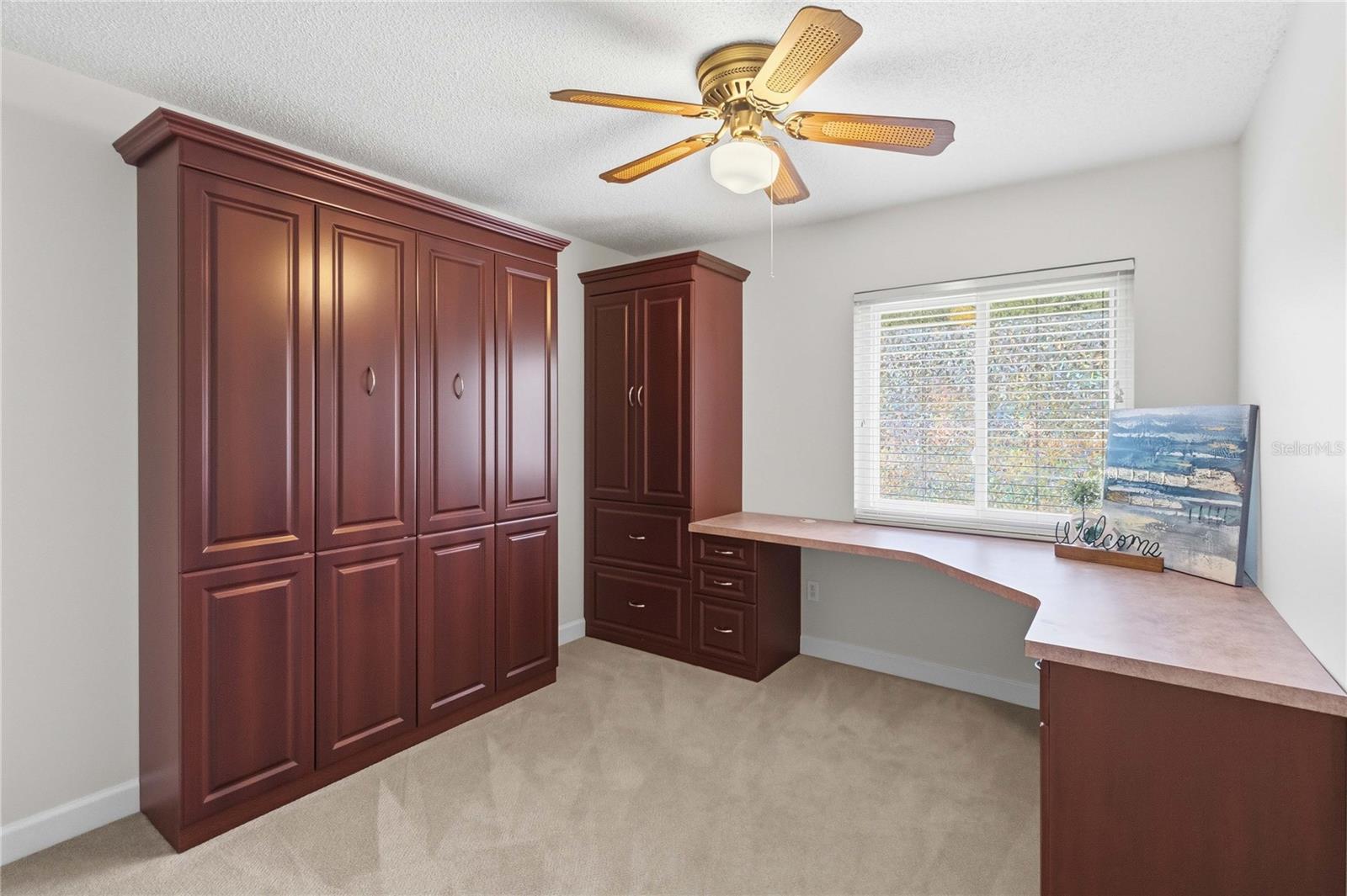 FOXMOOR UNIT 3 - Residential