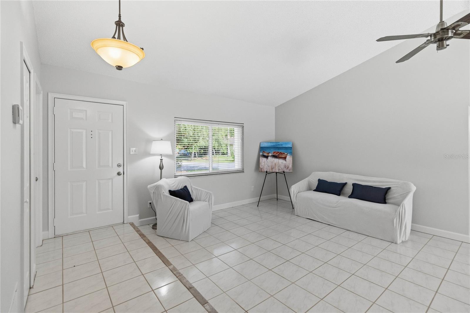 FOXMOOR UNIT 3 - Residential