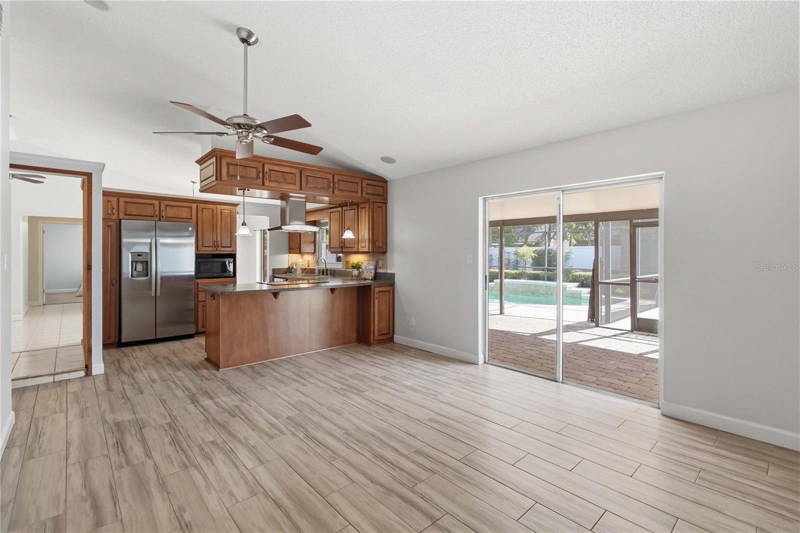 FOXMOOR UNIT 3 - Residential