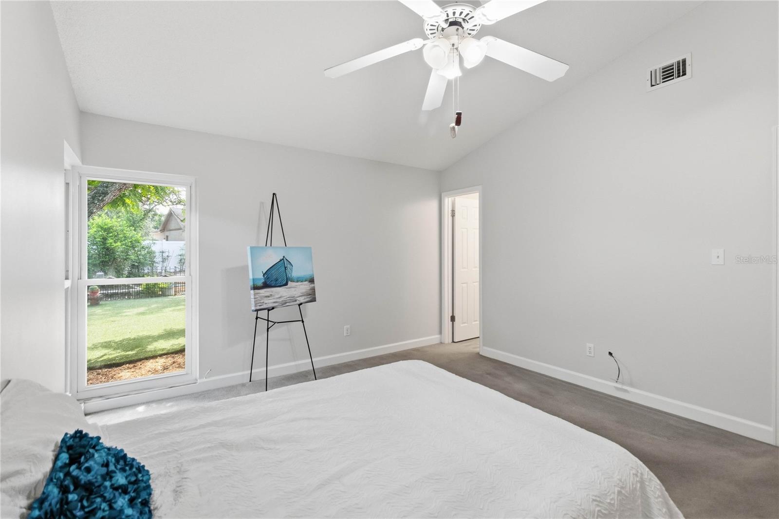 FOXMOOR UNIT 3 - Residential
