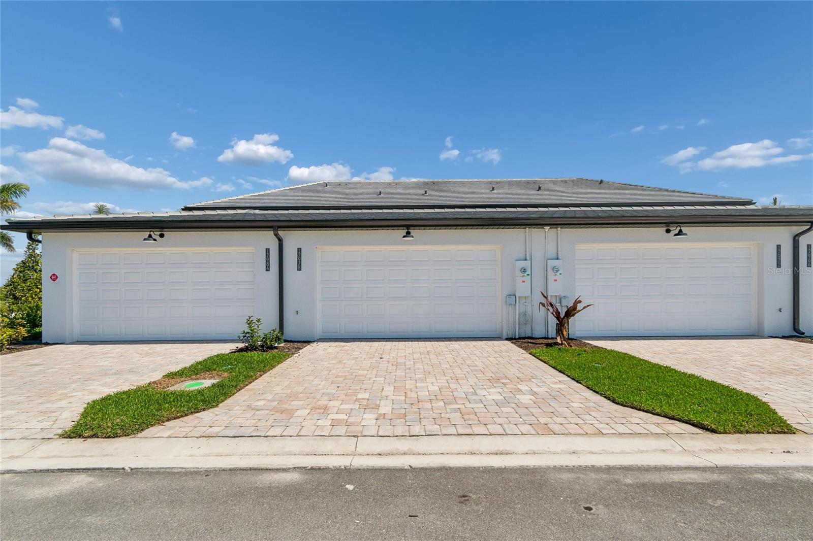 PALMERA AT WELLEN PARK - Residential