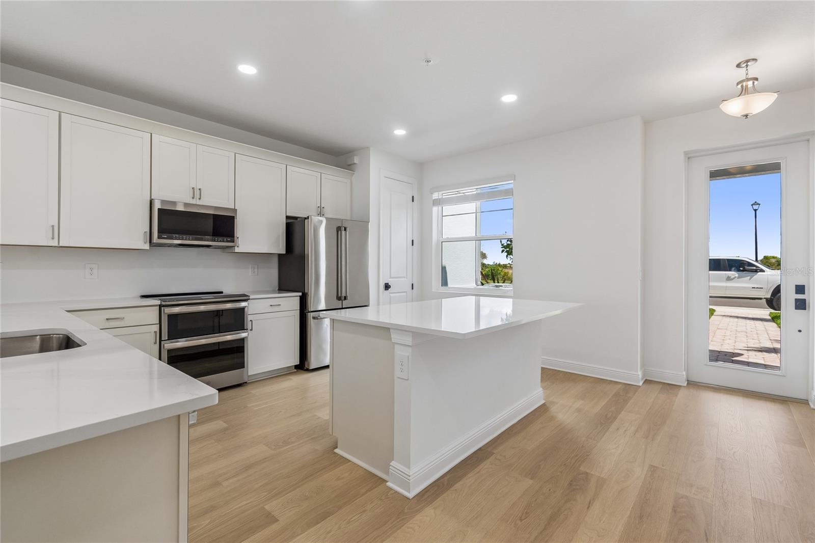 PALMERA AT WELLEN PARK - Residential