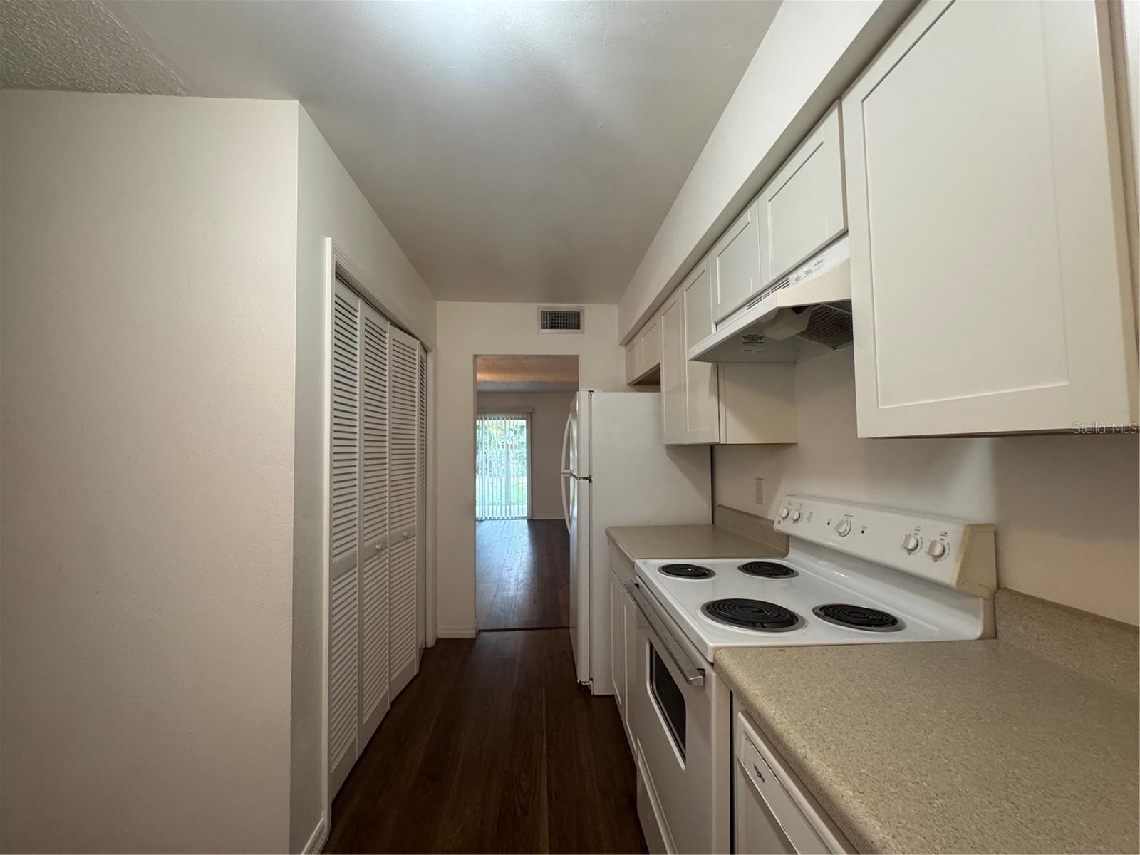 NORMANDY PARK REV - Residential Lease
