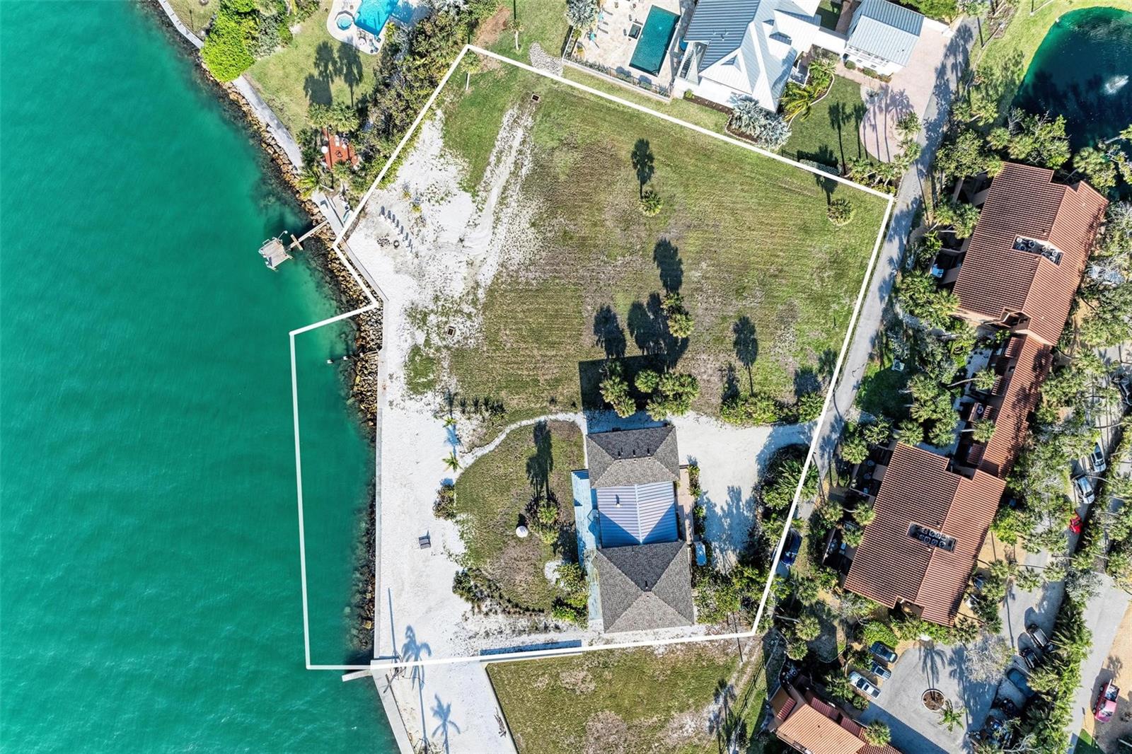 TWITCHELL RALPH S SIESTA KEY PROP - Land