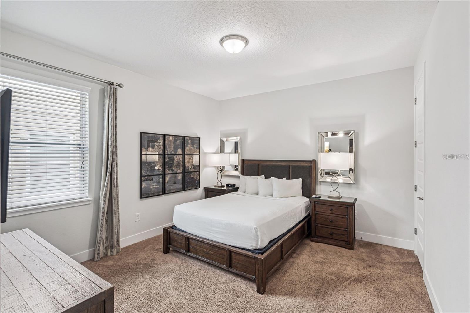 REUNION WEST PH 1 EAST - Residential Lease