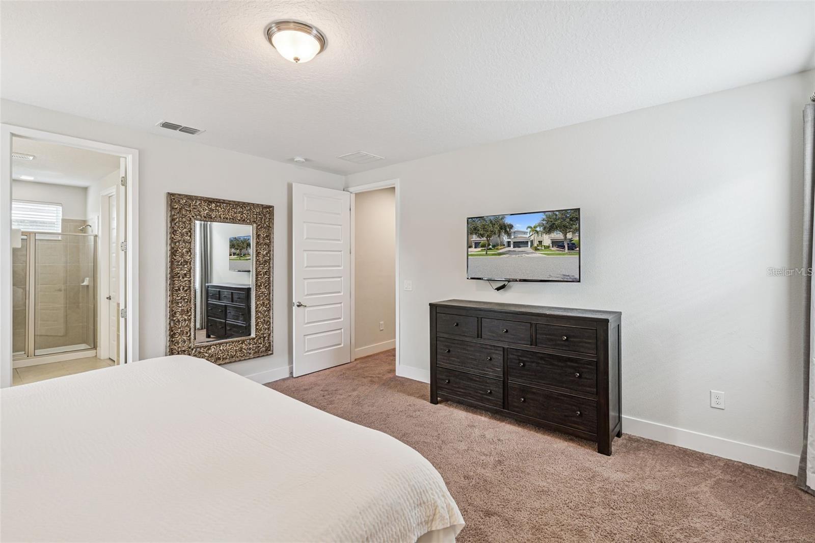 REUNION WEST PH 1 EAST - Residential Lease