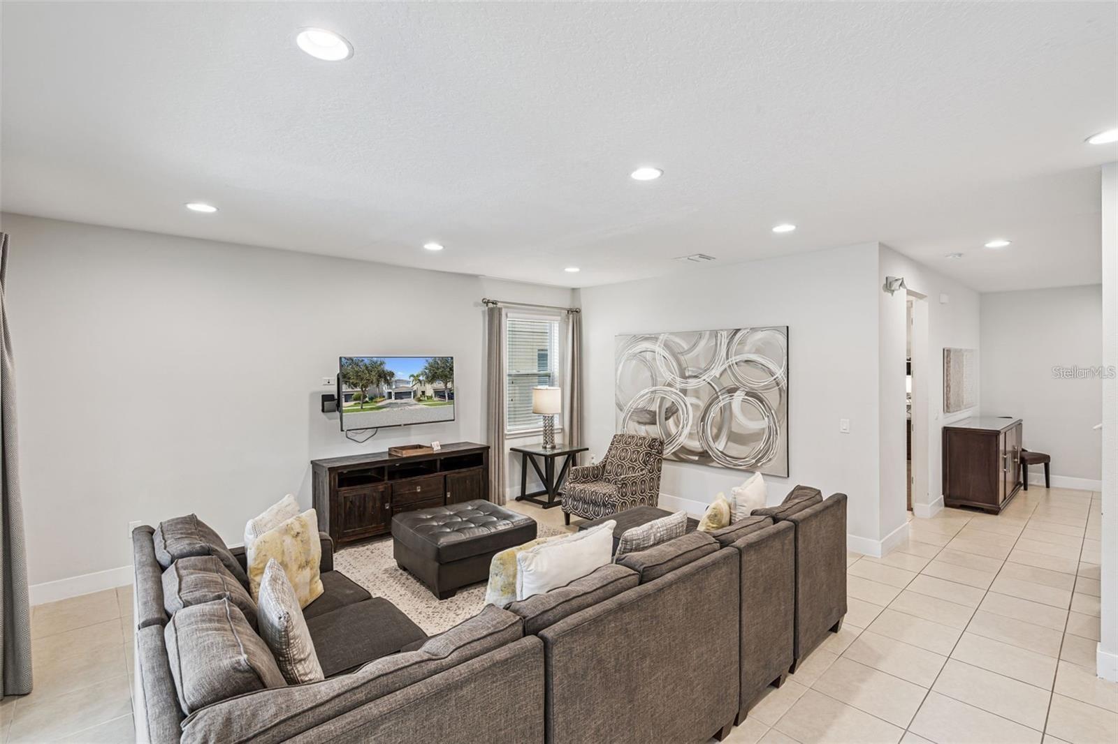REUNION WEST PH 1 EAST - Residential Lease