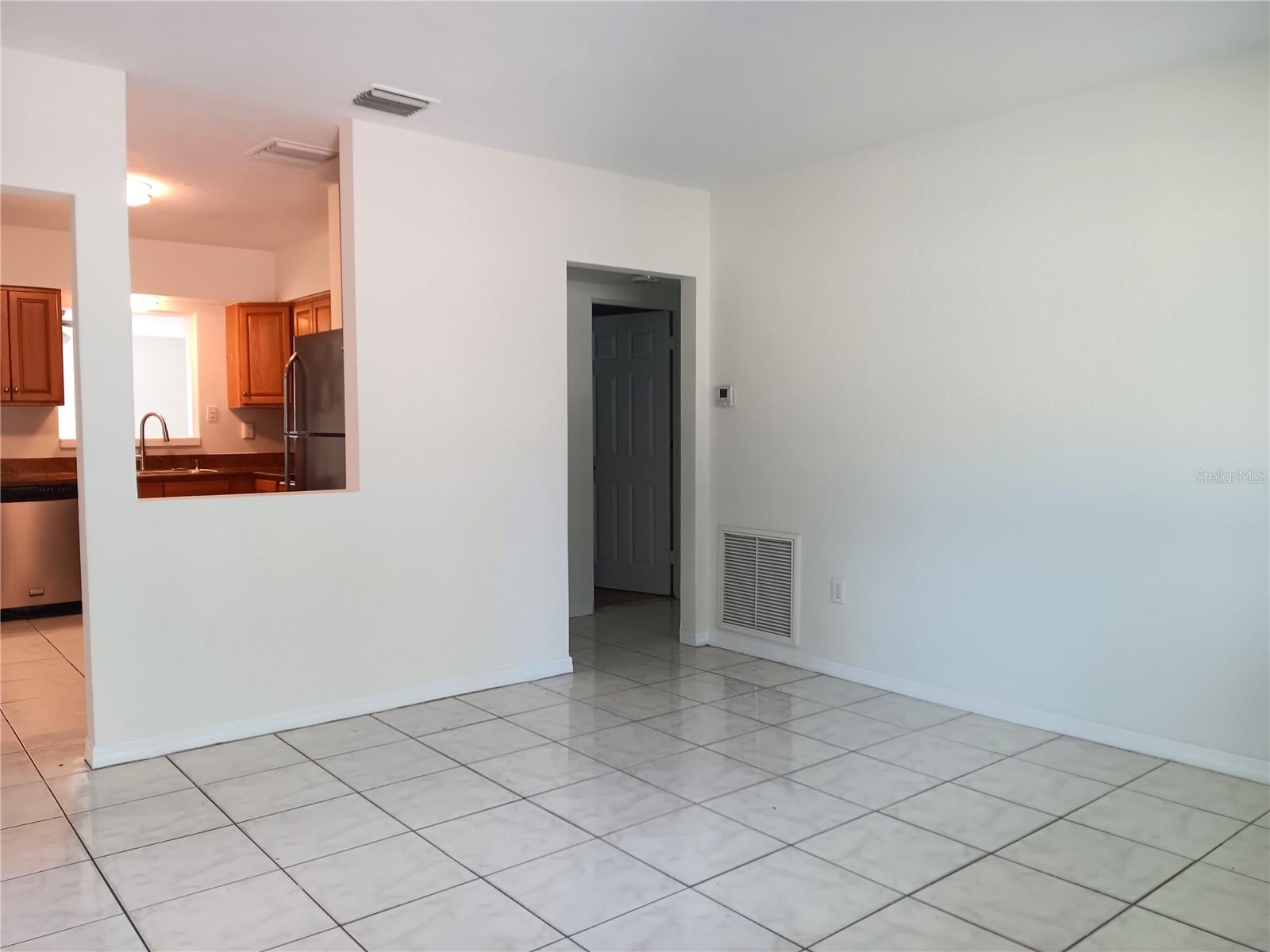 SUNILAND - Residential Lease