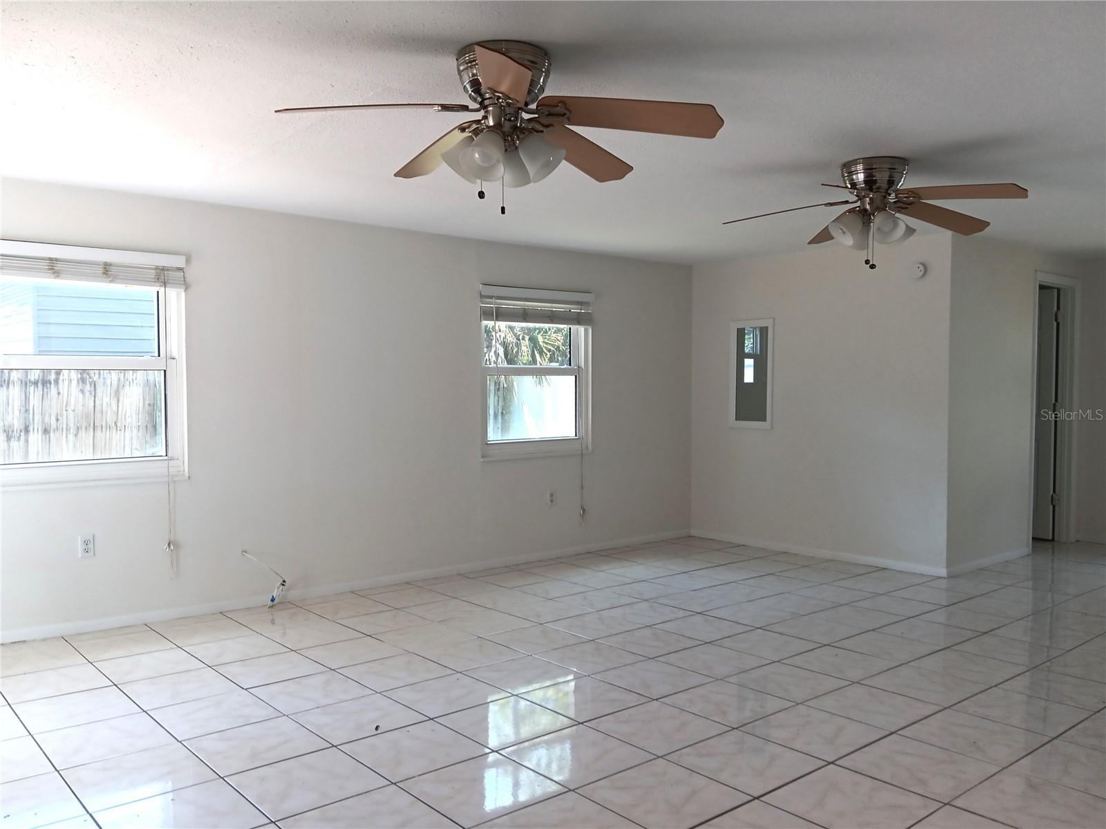 SUNILAND - Residential Lease
