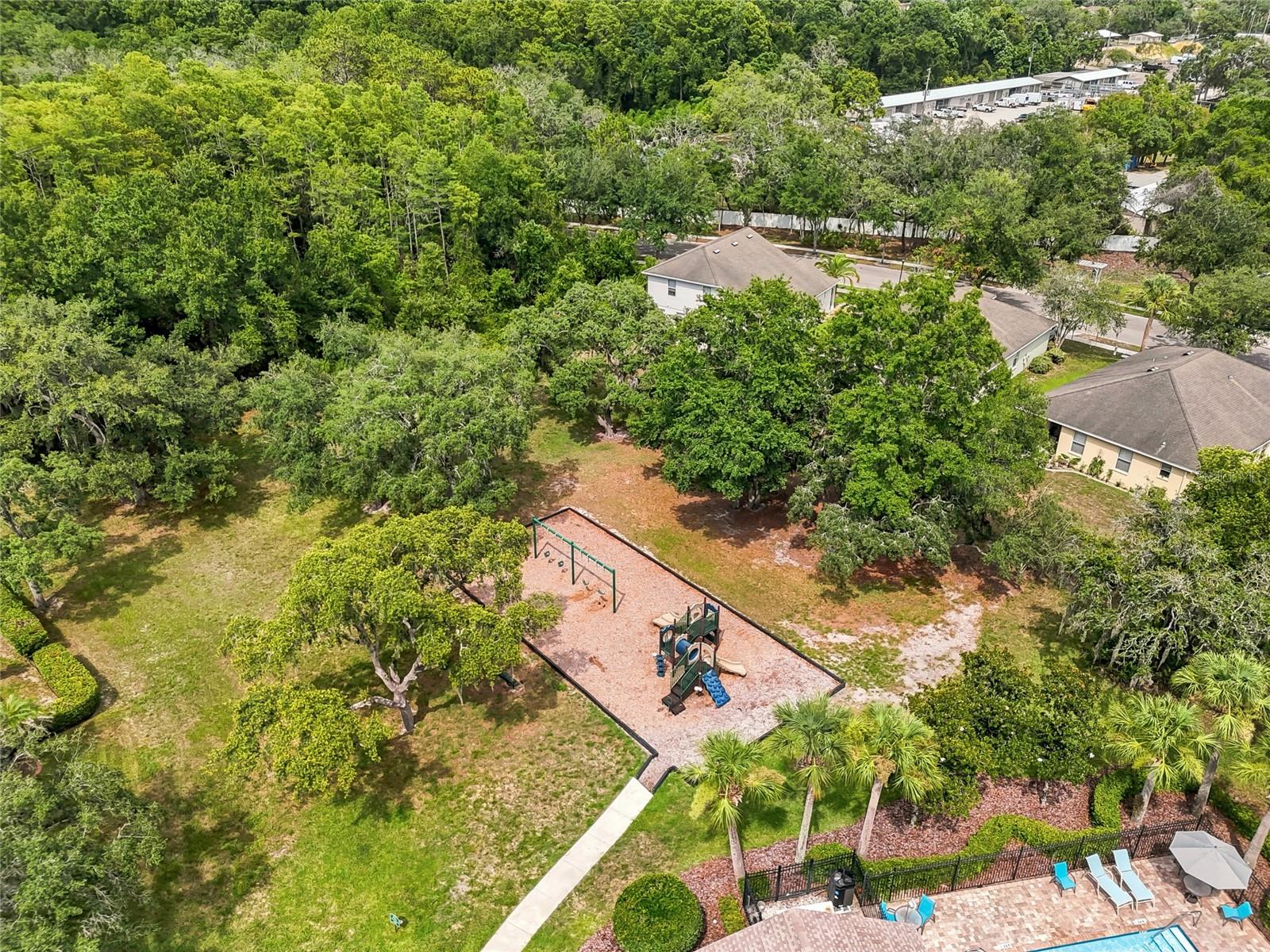 COLONY LAKES - Residential