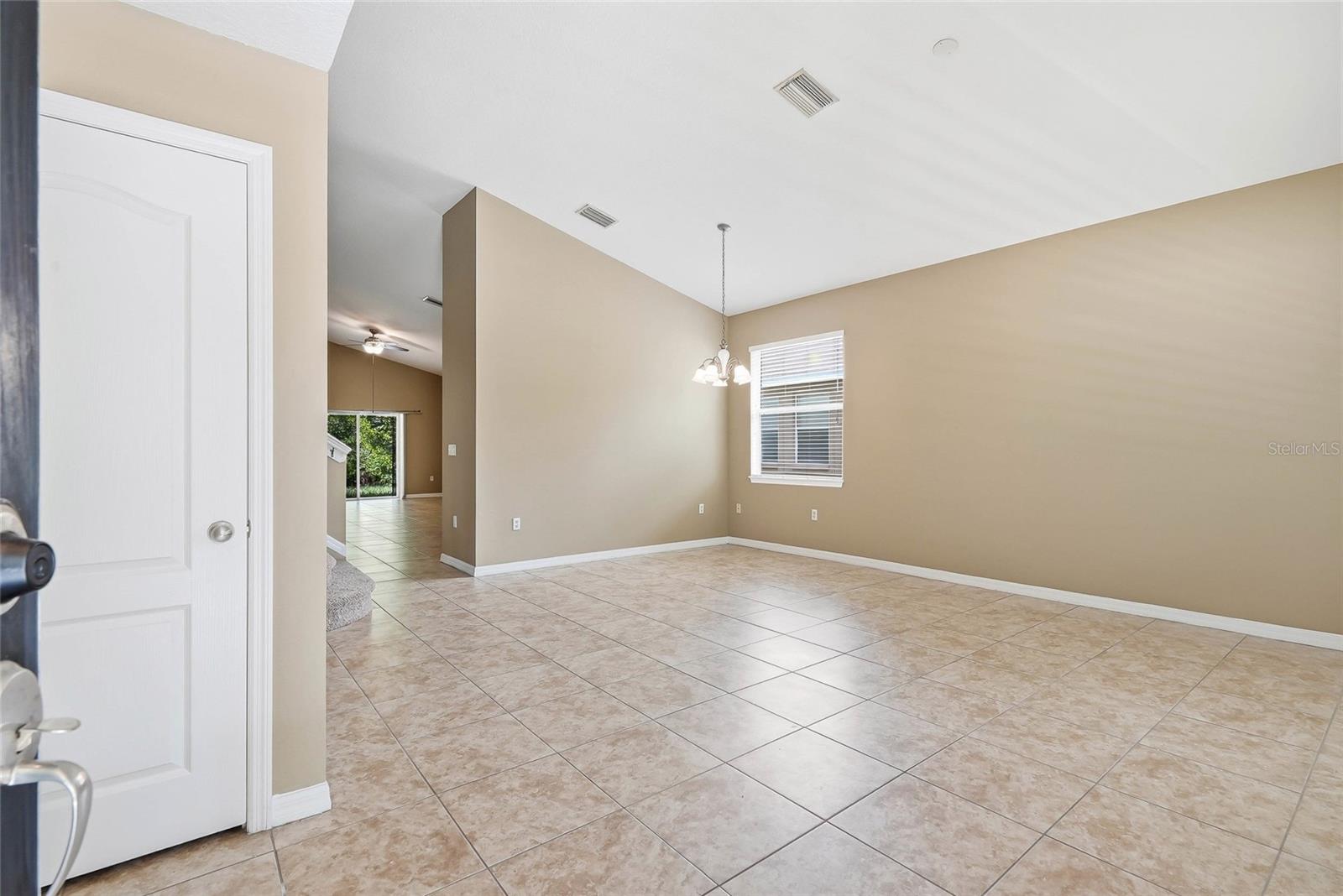COLONY LAKES - Residential