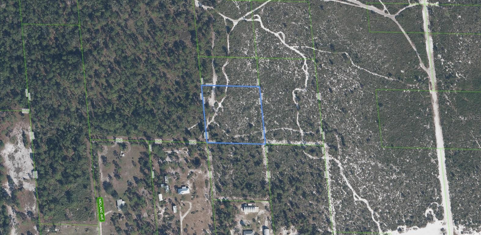 A VACANT LOT IN LAKE PLACID IN HIGHLANDS COUNTY!!!