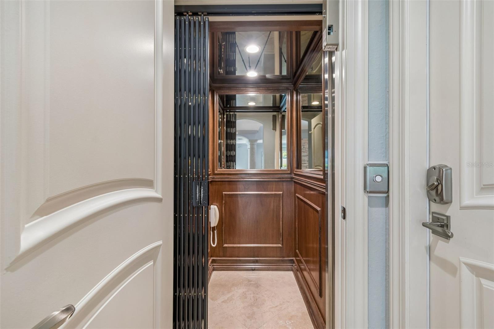 CULBREATH ISLES UNIT 2 - Residential