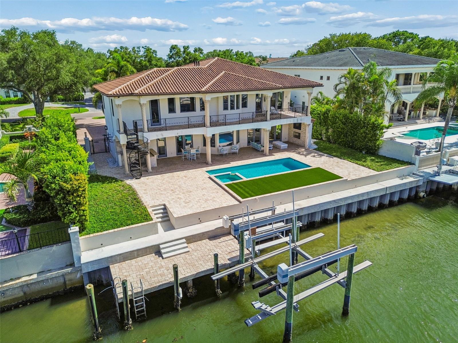 CULBREATH ISLES UNIT 2 - Residential