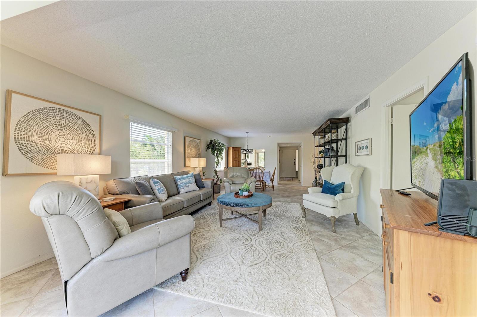 BAY TREE CLUB - Residential