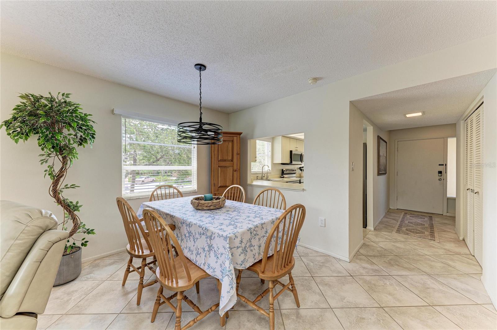 BAY TREE CLUB - Residential