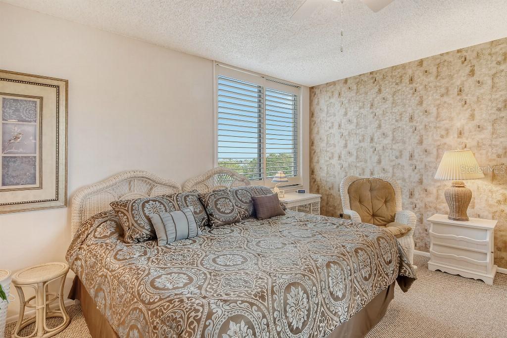 SEAPLACE V - Residential