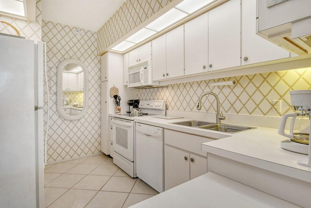 SEAPLACE V - Residential