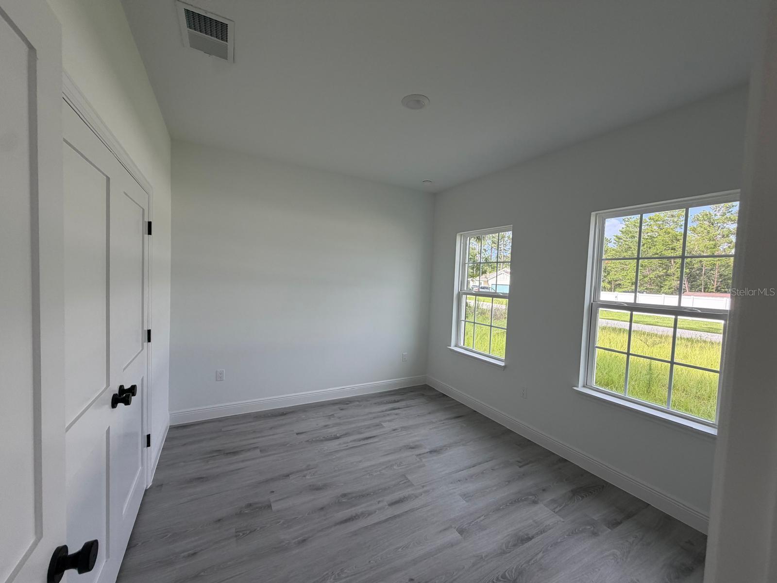 MARION OAKS UN TWELVE - Residential Lease
