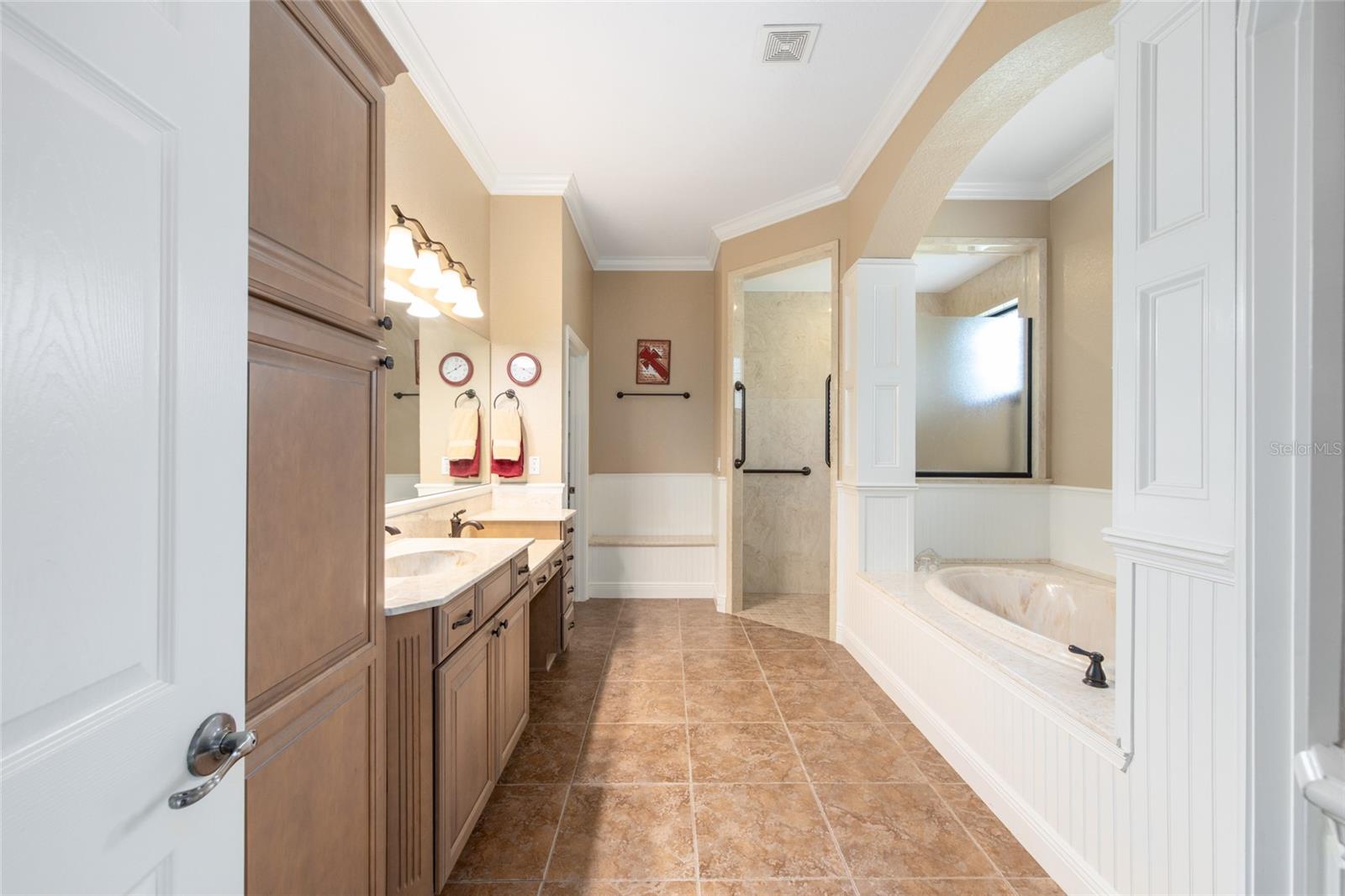MEADOW WOOD FARMS - Residential