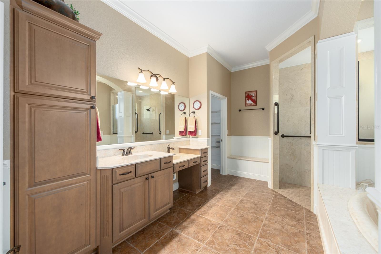 MEADOW WOOD FARMS - Residential