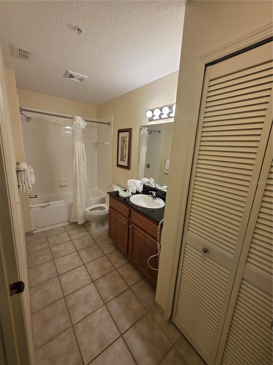 LAKE BUENA VISTA RESIDENCE VILLAGE 2 - Residential